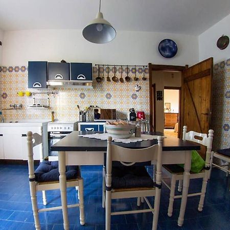 Villa Etnafamilyhouse Pedara Esterno foto